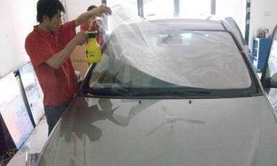 【图】问一下大家前挡风玻璃都贴膜了吗?