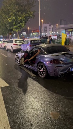 秦皇岛车身改色膜工厂品牌,本公司主营汽车漆面改色汽车改色膜等,PET并不属于改色膜的材质,而是用于改色膜底纸的材料,为改色膜带来更平整、流畅的产品表现 #ppf车衣改色膜生产商 #幻彩全车改色膜直销 #全车车身改色膜工厂