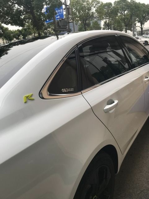 汽车贴膜有必要吗,来看看你就明白了